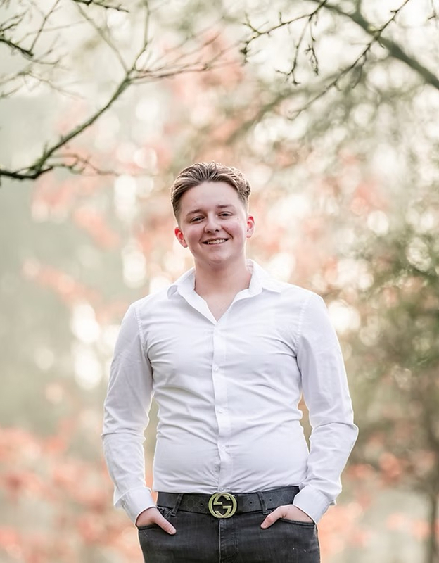 Zijn zoon, inmiddels ook werkzaam in het bedrijf